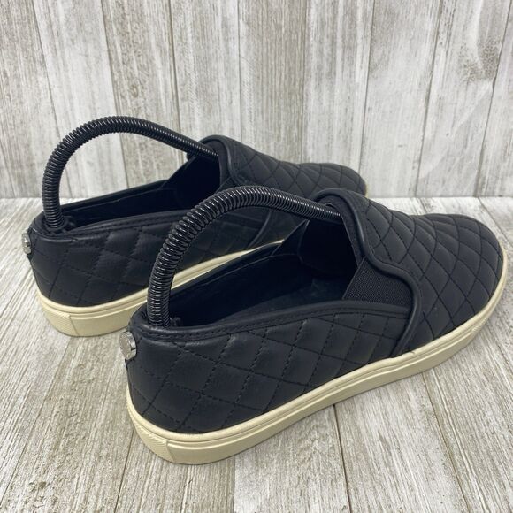 Steve Madden Ecentrcq Slip-On Comfort Shoes Women's Size 8.5M Black Quilted - Picture 4 of 9